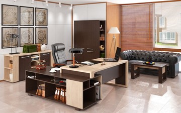 Кабинет руководителя ALTO с высоким шкафом для одежды, низким для документов и журнальным столиком в Симферополе